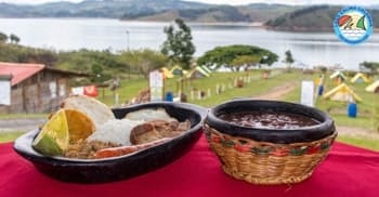 Restaurantes en el Lago Calima Colombia