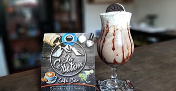 Café Bar, La Cerbatana, Lago Calima Colombia